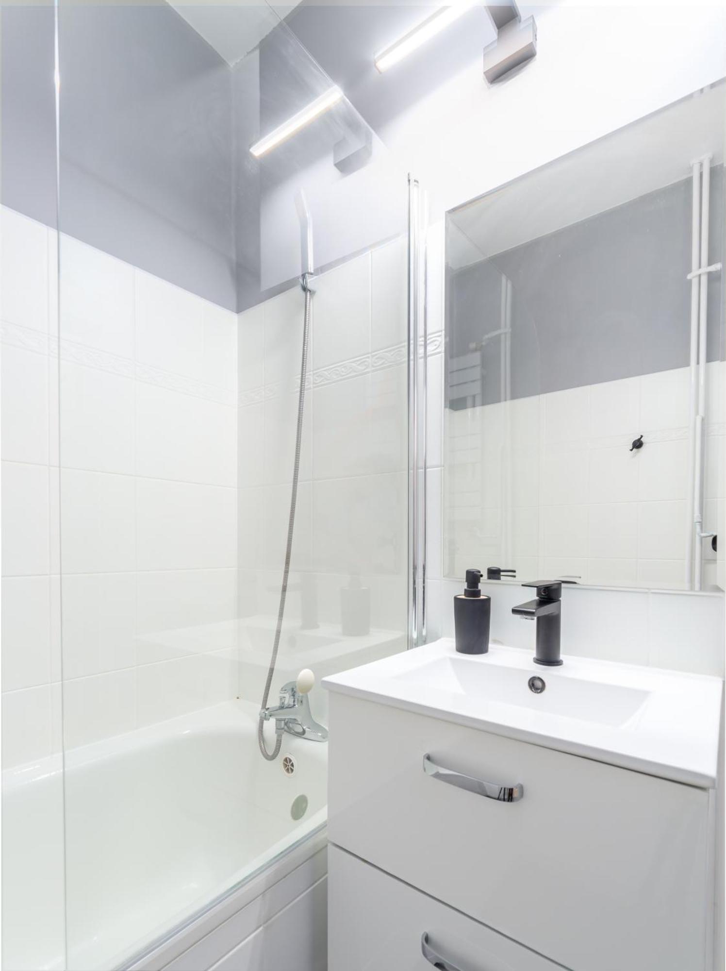 Millenium Apartment Self Check-In Faktura Rzeszow Luaran gambar