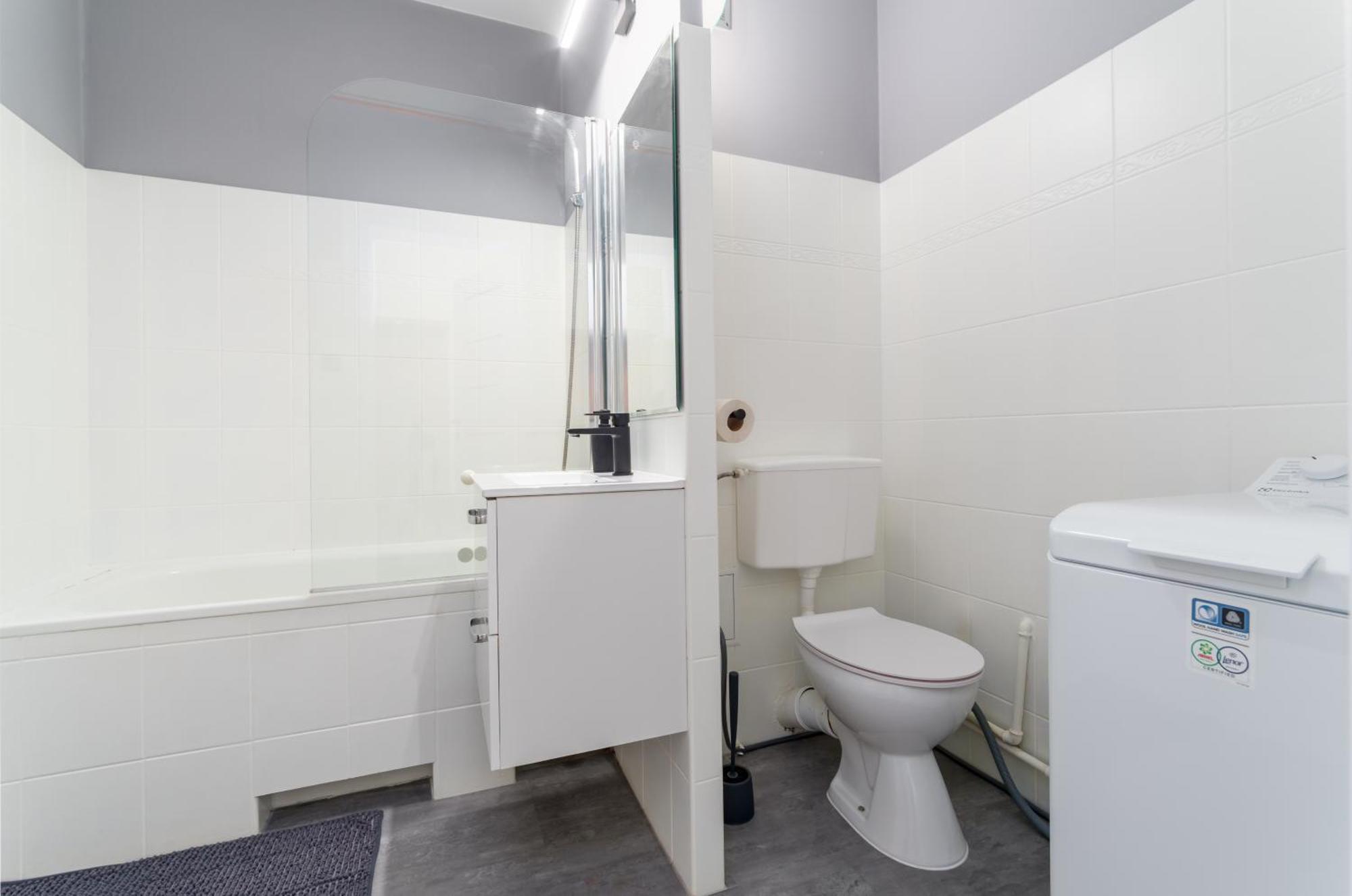 Millenium Apartment Self Check-In Faktura Rzeszow Luaran gambar