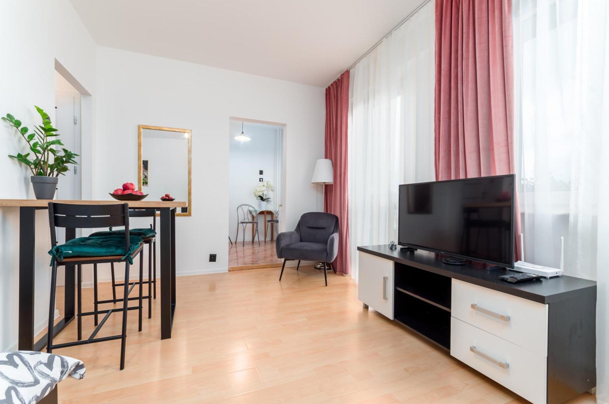 Millenium Apartment Self Check-In Faktura Rzeszow Luaran gambar
